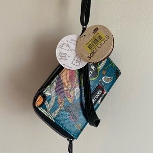 SakRoots boho clutch wallet